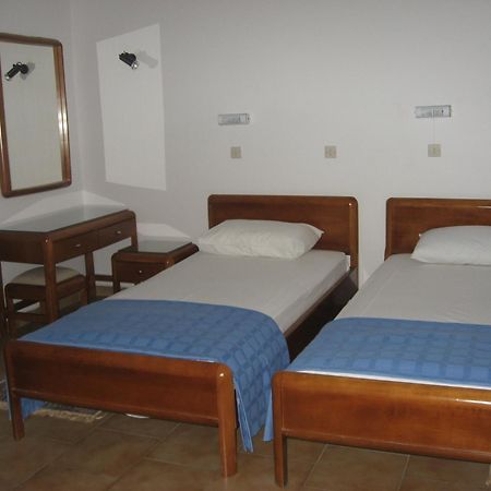 Blue Bay Hotel Skala  Bagian luar foto