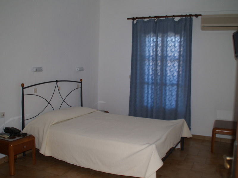 Blue Bay Hotel Skala  Bagian luar foto