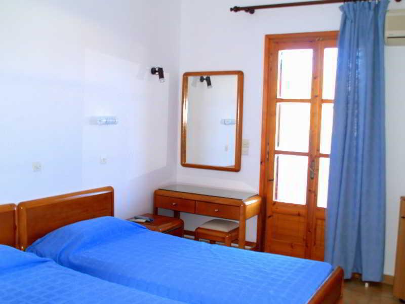 Blue Bay Hotel Skala  Bagian luar foto