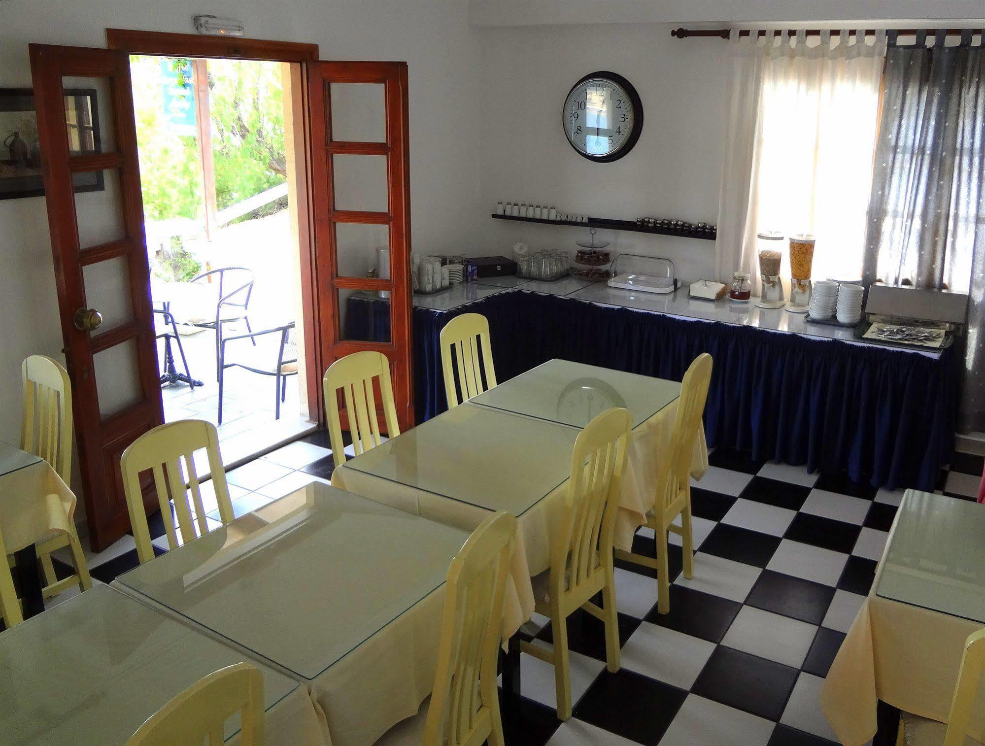 Blue Bay Hotel Skala  Bagian luar foto