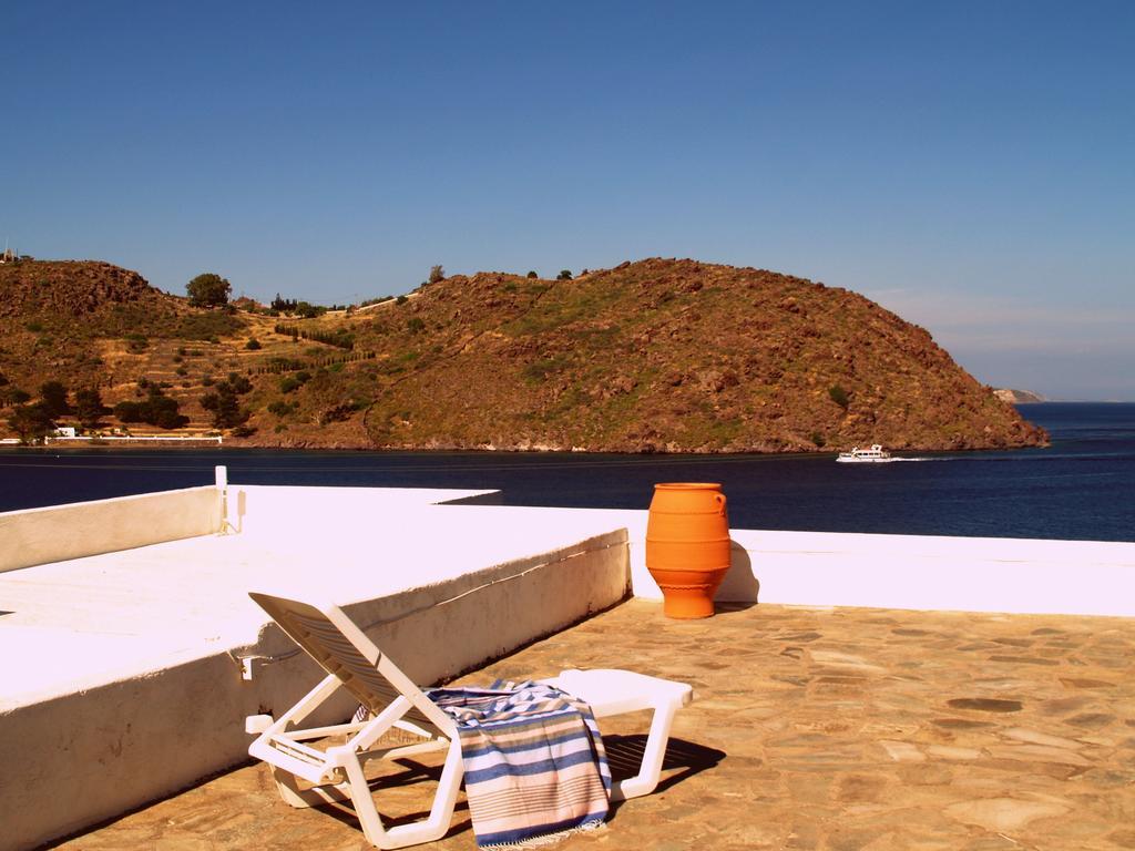 Blue Bay Hotel Skala  Bagian luar foto
