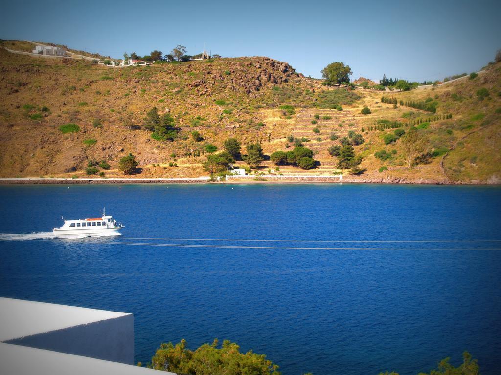 Blue Bay Hotel Skala  Bagian luar foto